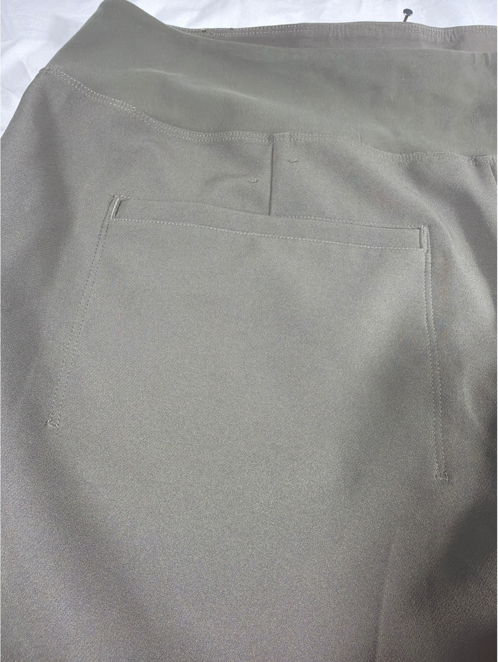 Athleta Women's Pants Size 16 Taupe Straight Leg - Picture 5 of 6